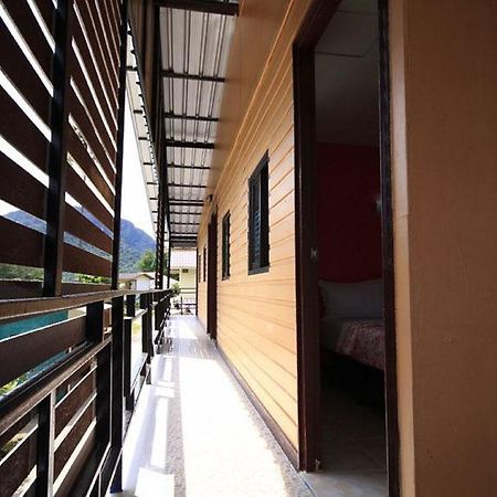 Appartamento Pongpan House Phi Phi Esterno foto