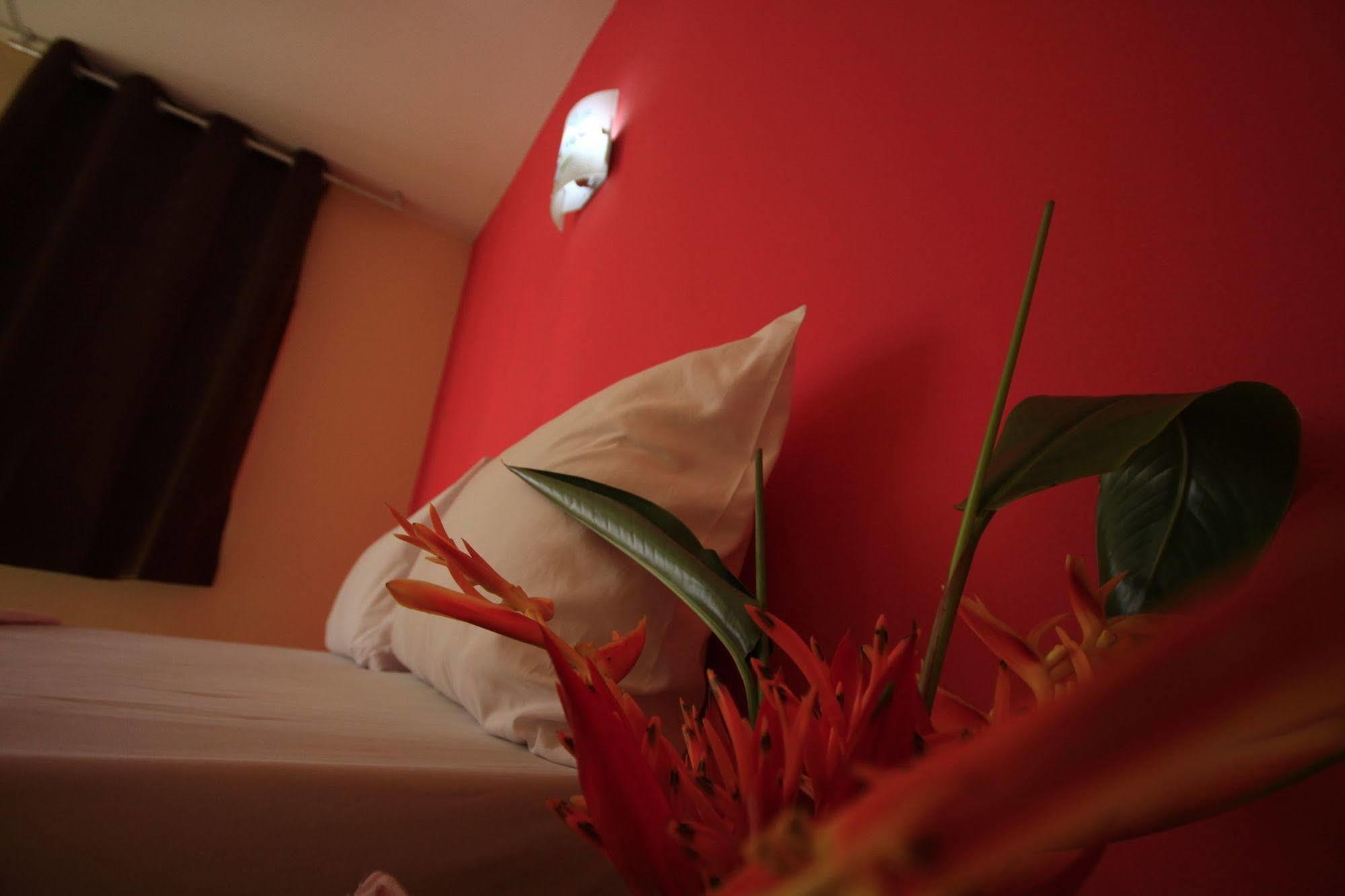 Appartamento Pongpan House Phi Phi Esterno foto